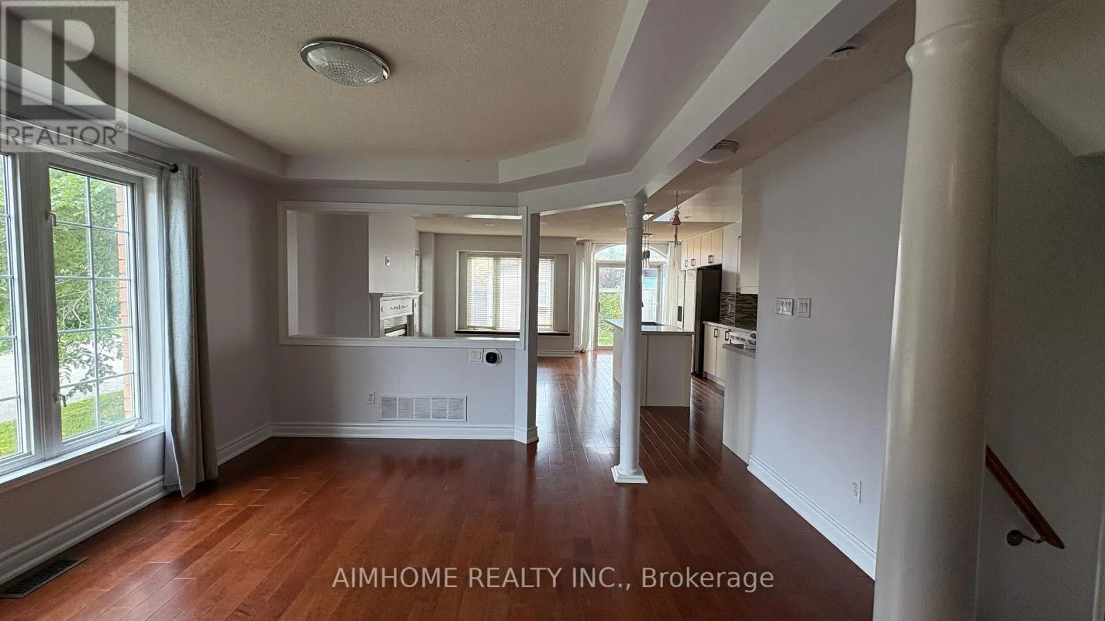 90 BRIARHALL CRESCENT