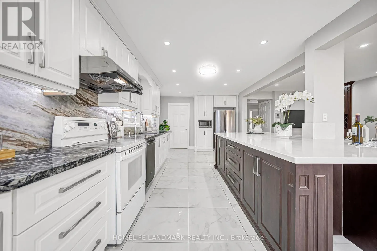 35 MARY PEARSON DRIVE