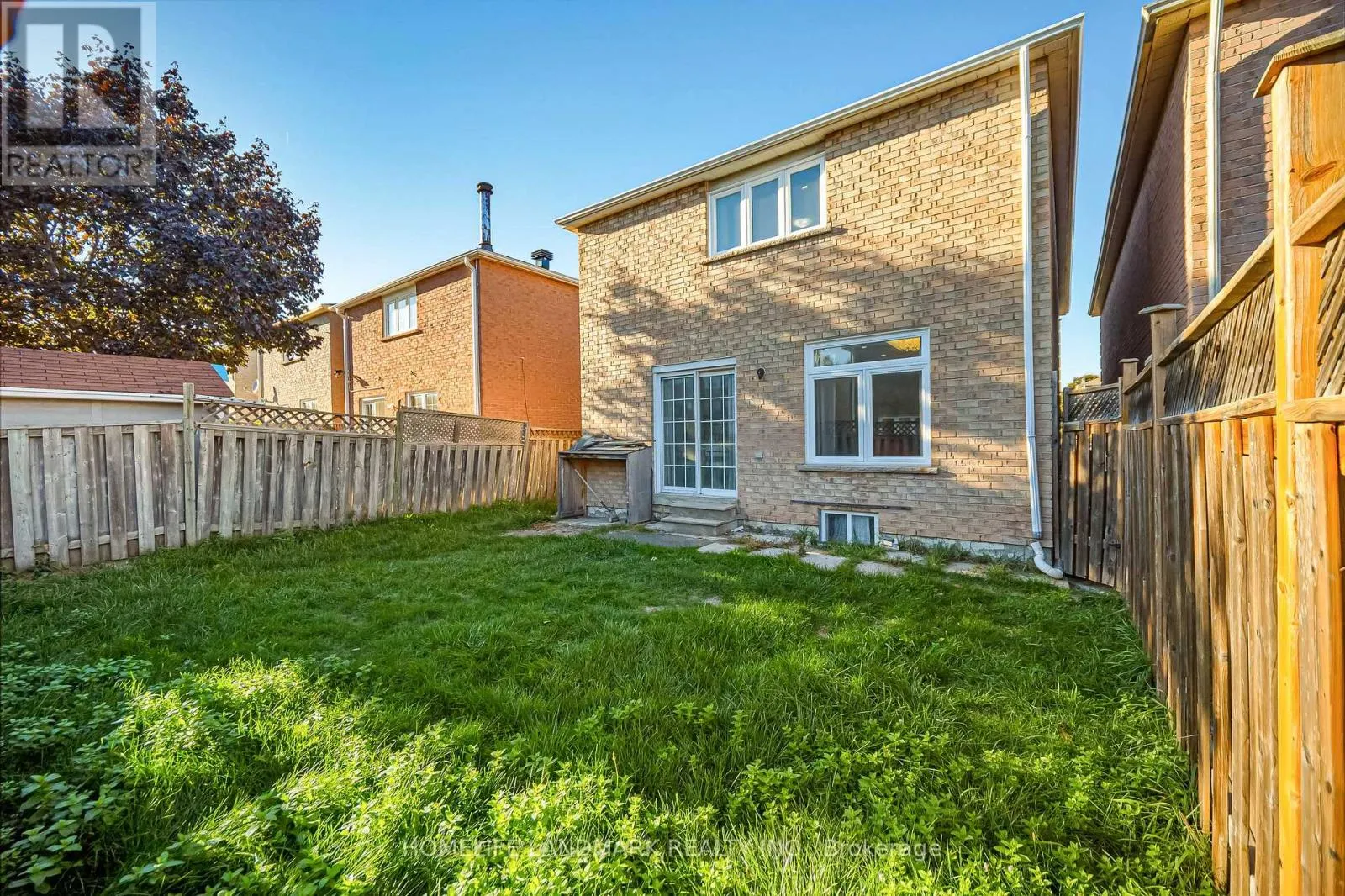 35 MARY PEARSON DRIVE