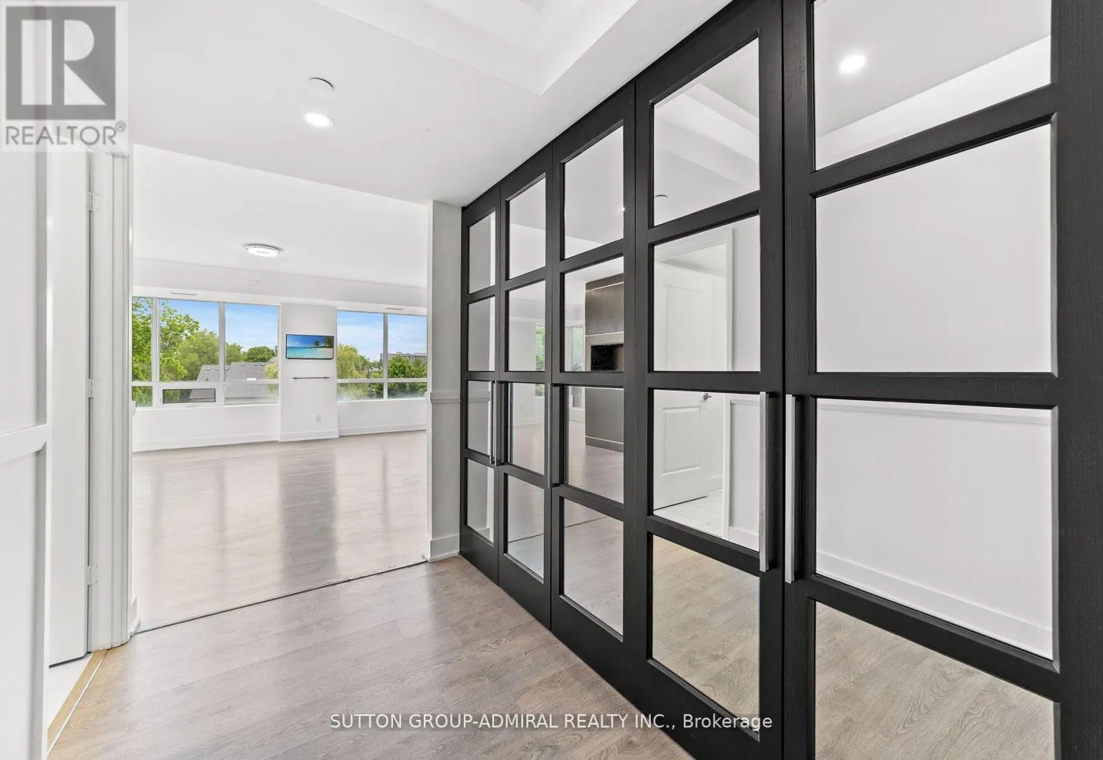 514 - 7608 YONGE STREET