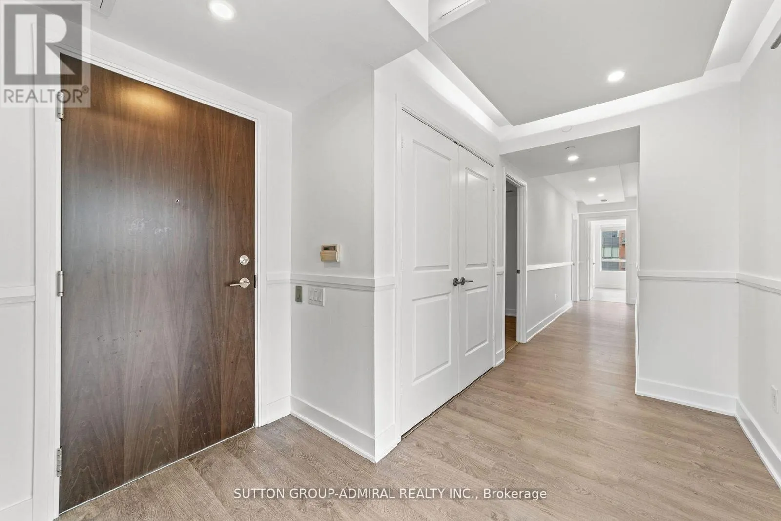 514 - 7608 YONGE STREET