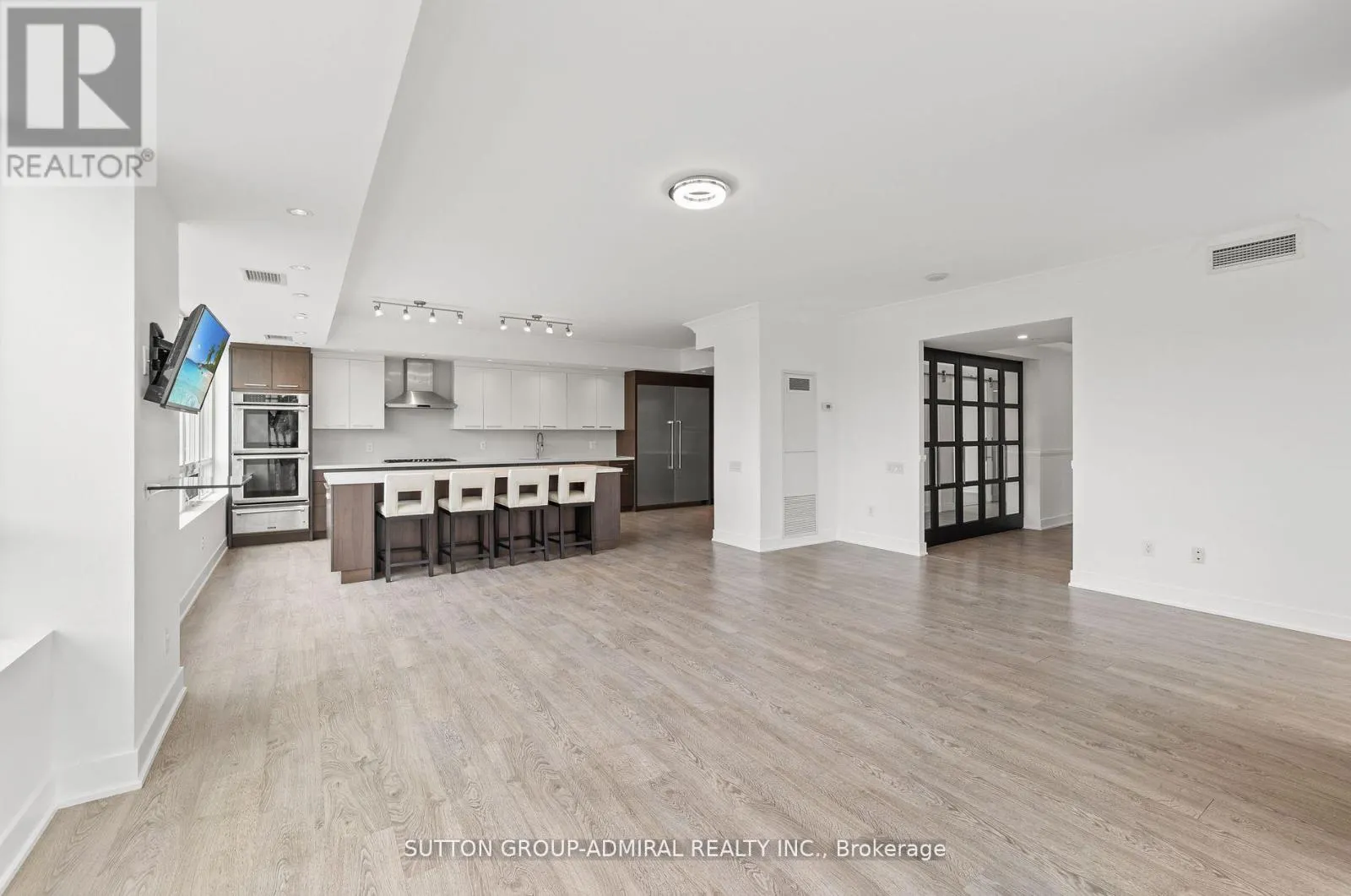 514 - 7608 YONGE STREET