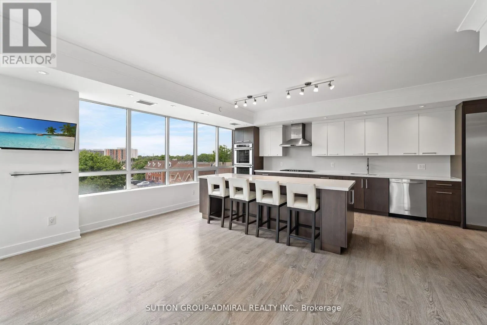 514 - 7608 YONGE STREET