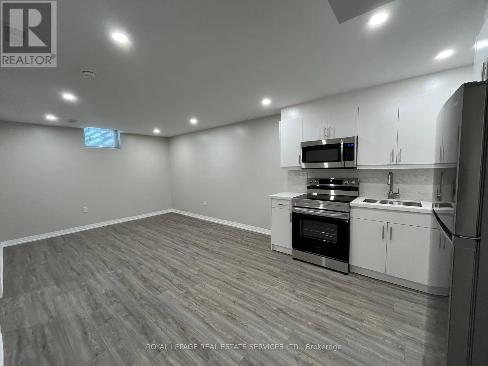 LOWER - 77 LONGVIEW DRIVE