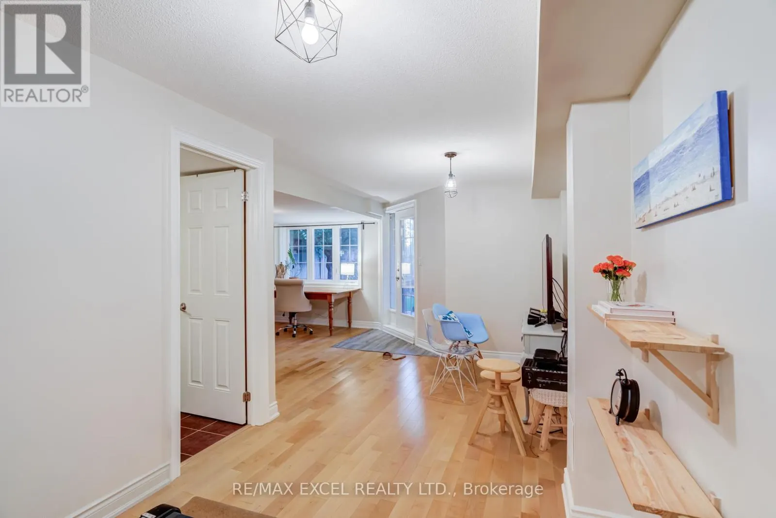 45 CEDARCREST CRESCENT