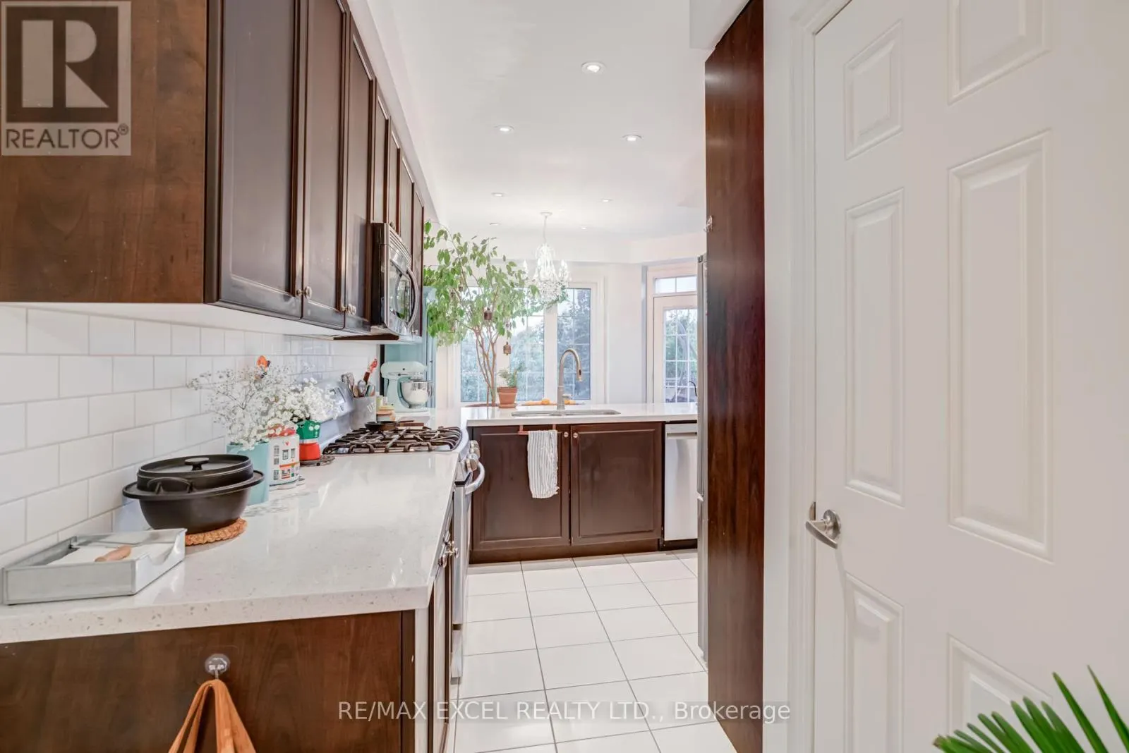 45 CEDARCREST CRESCENT