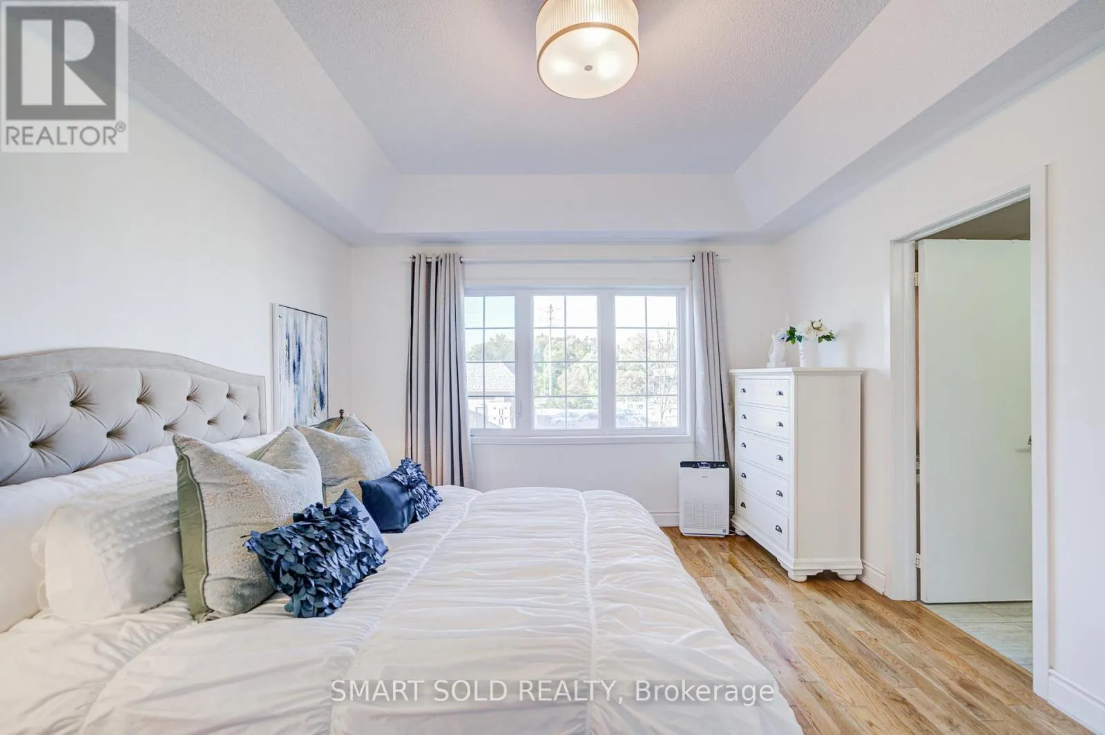 28 AVONMORE TRAIL