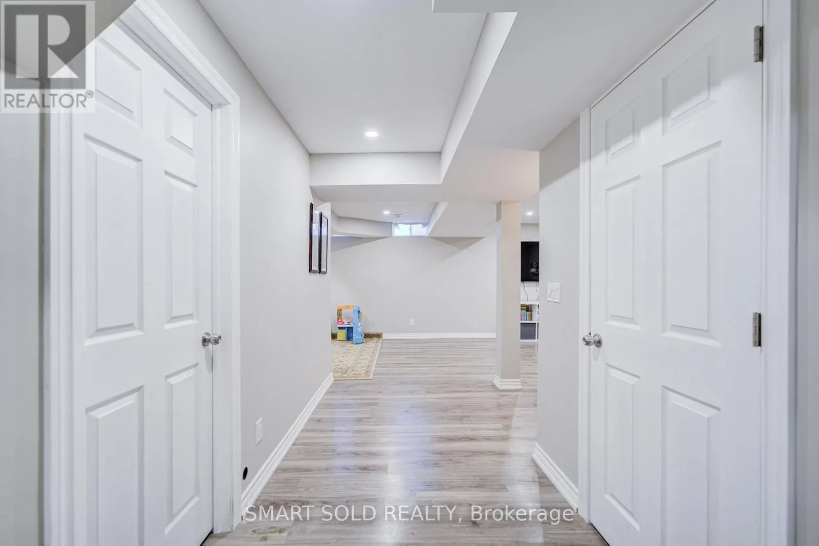 28 AVONMORE TRAIL