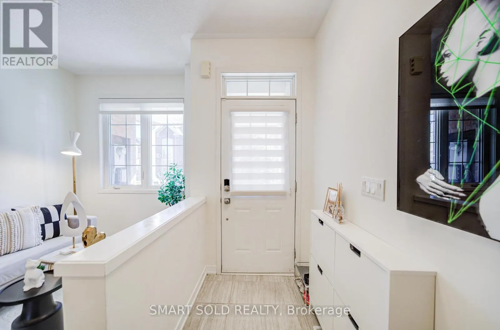 28 AVONMORE TRAIL