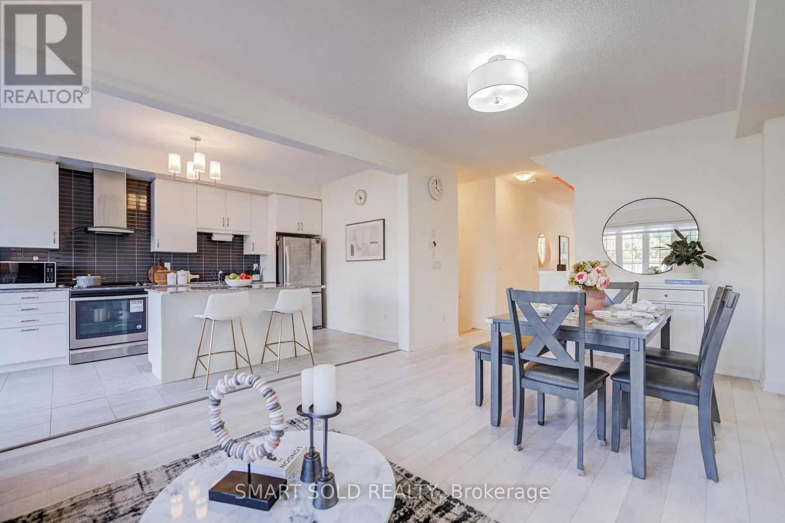 28 AVONMORE TRAIL
