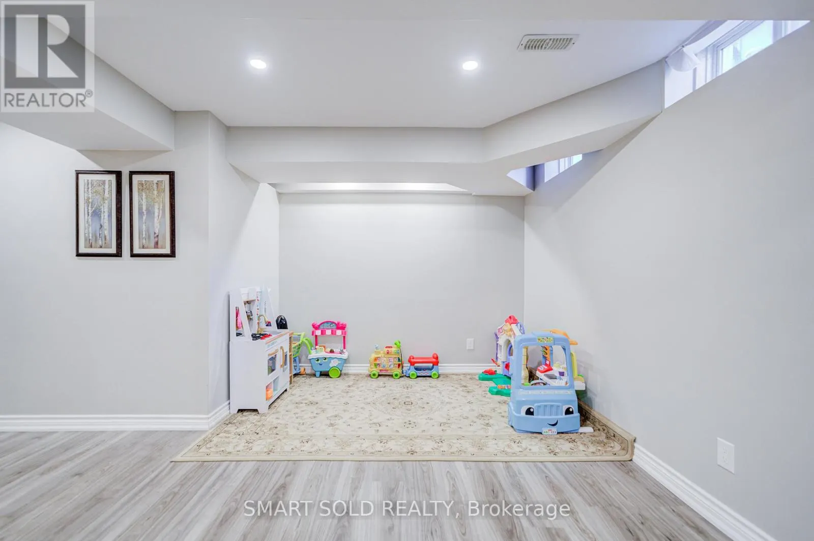 28 AVONMORE TRAIL