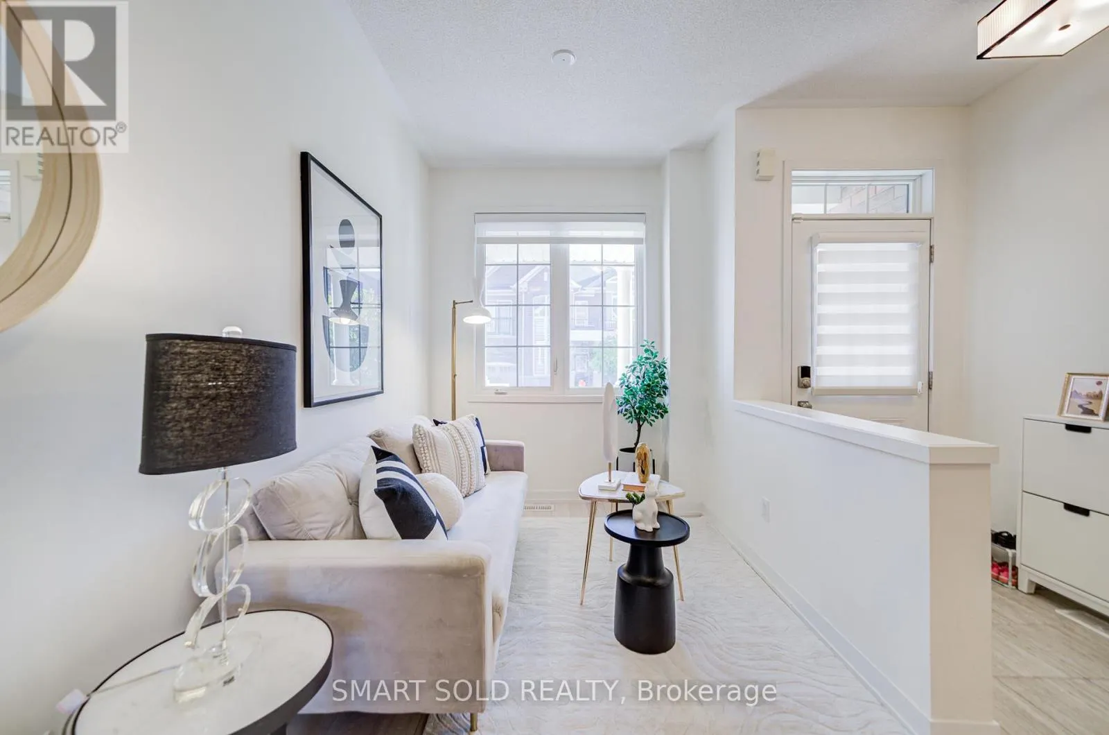 28 AVONMORE TRAIL