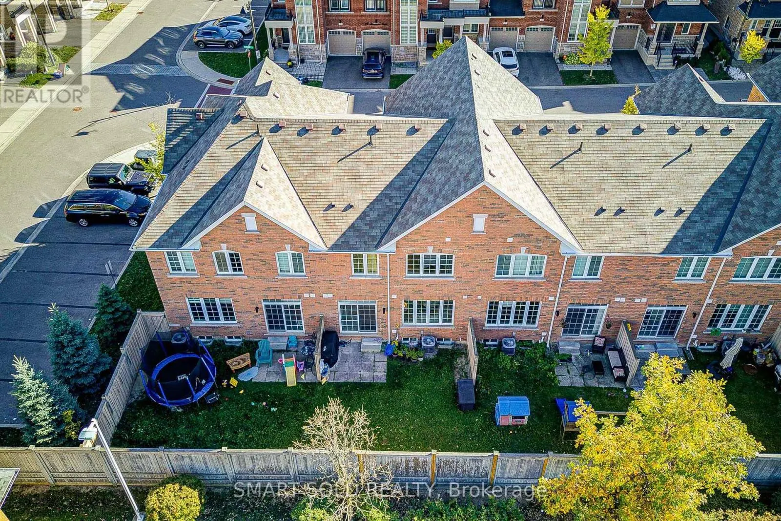 28 AVONMORE TRAIL
