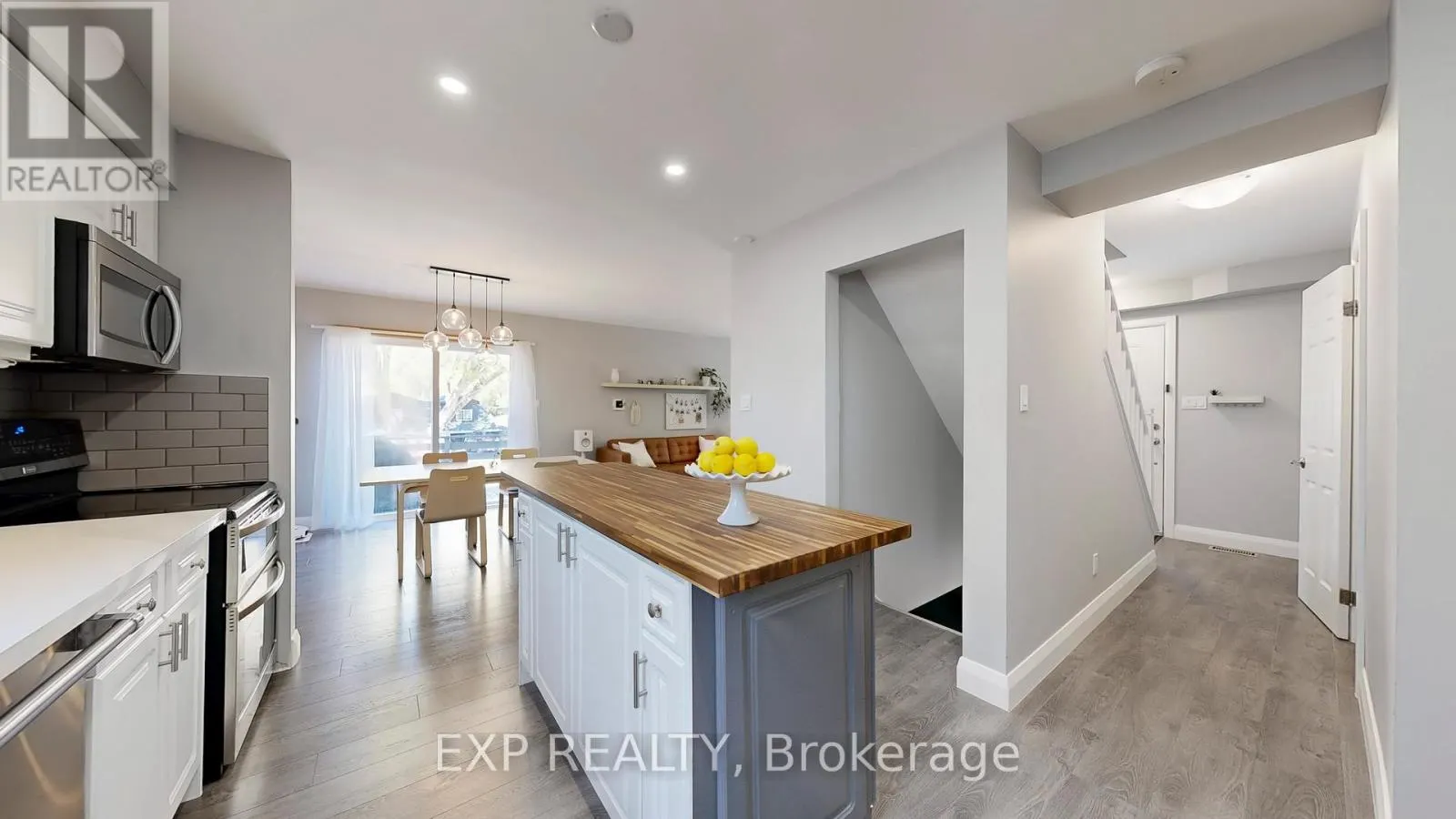 476 ALEAH CRESCENT