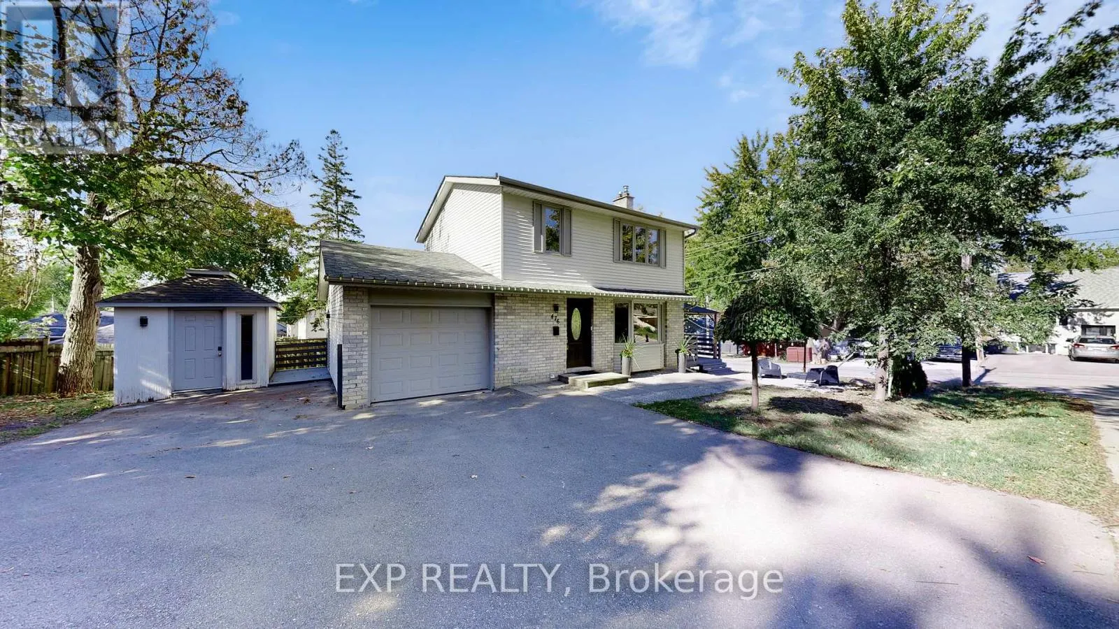 476 ALEAH CRESCENT