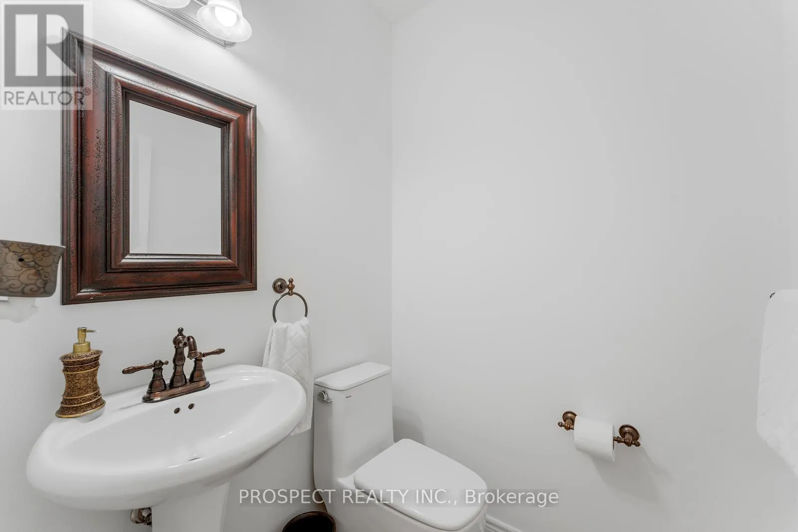 22 WORTHVIEW DRIVE