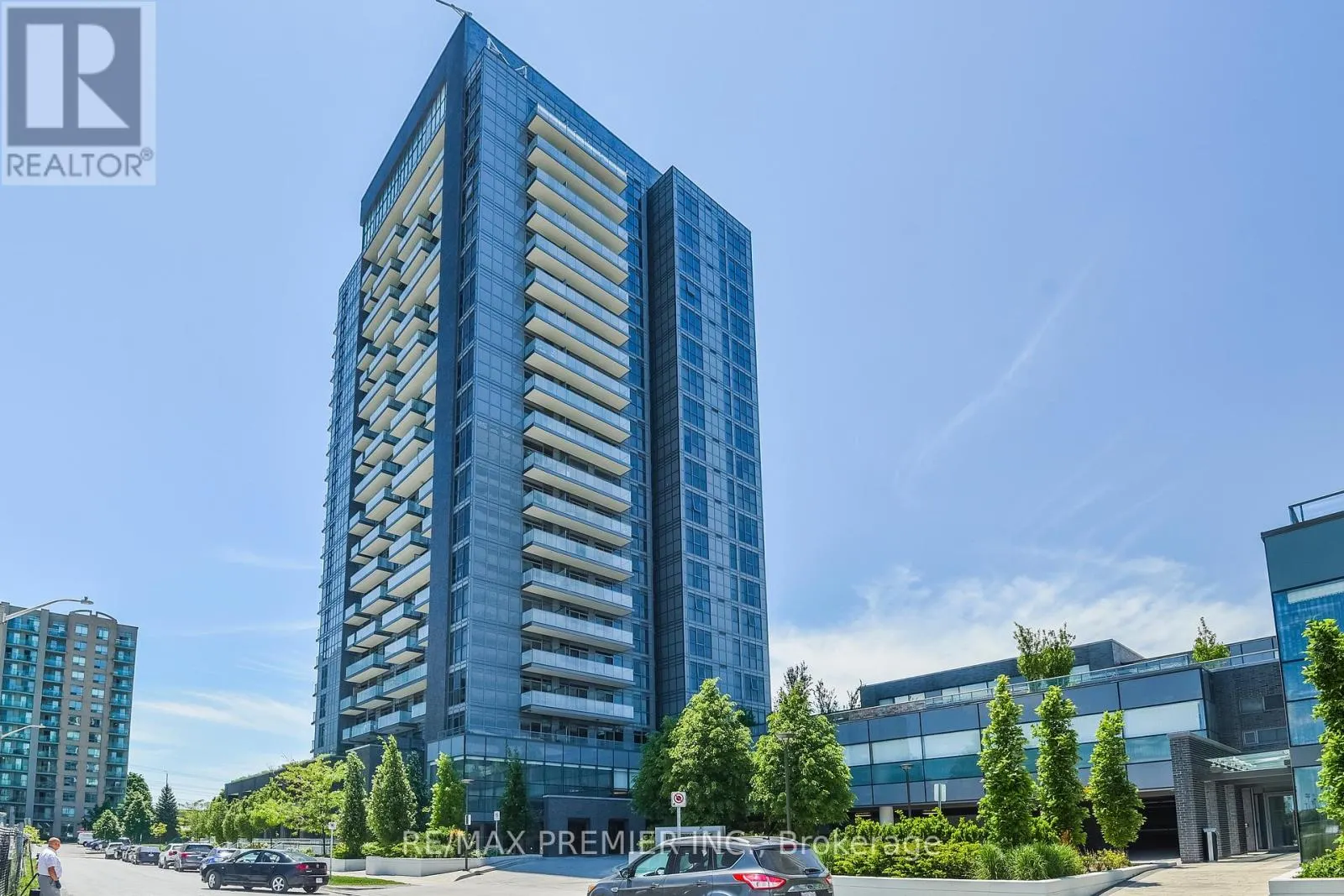 1401 - 55 ONEIDA CRESCENT