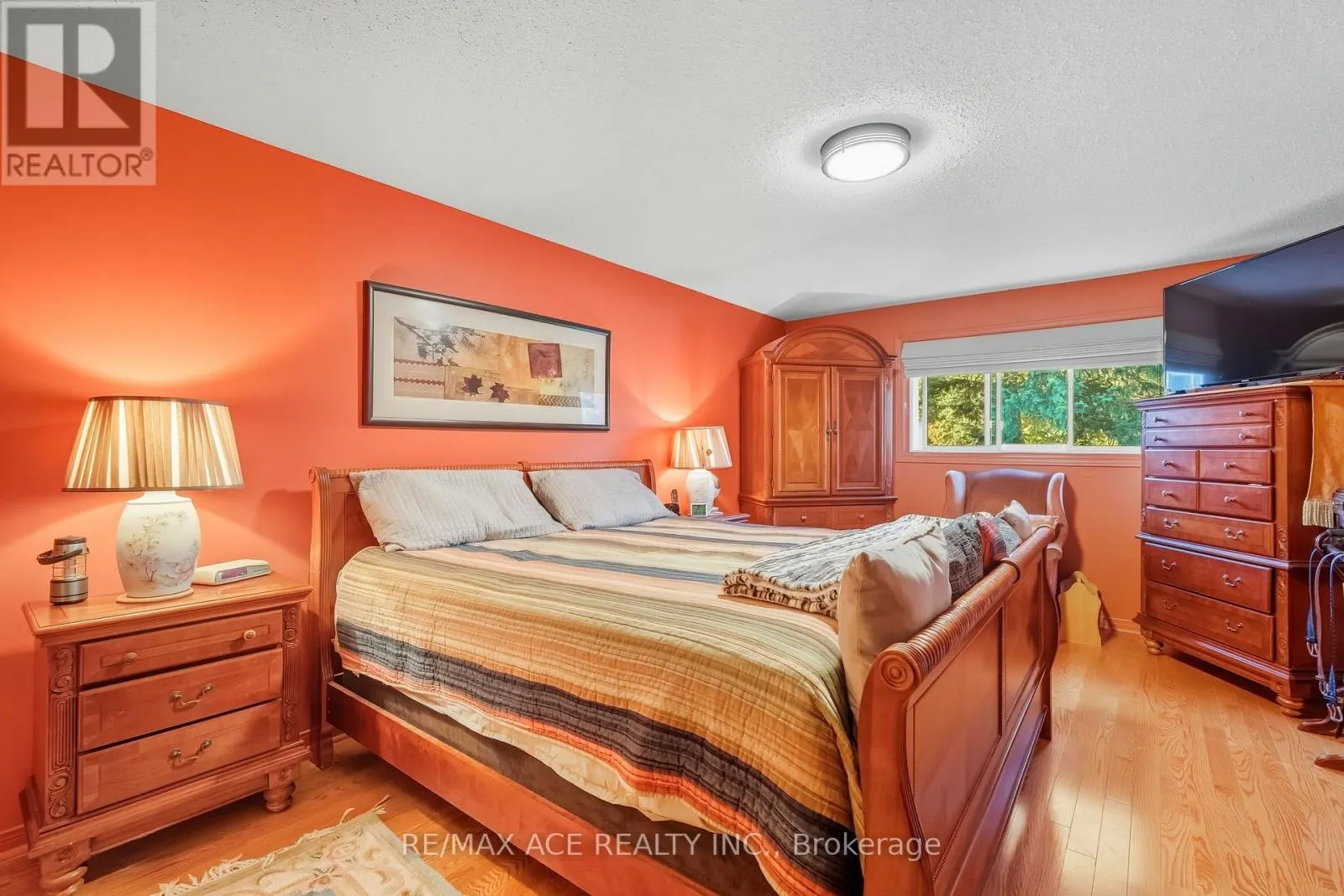 17 BLACK WILLOW COURT
