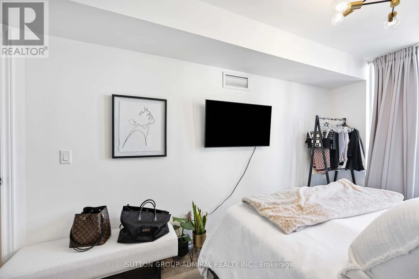 1109 - 50 DISERA DRIVE