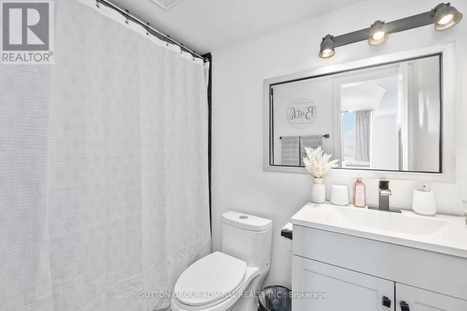 1109 - 50 DISERA DRIVE