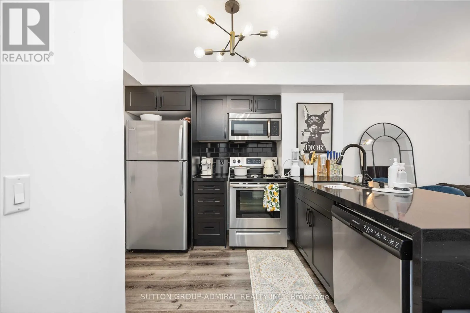 1109 - 50 DISERA DRIVE