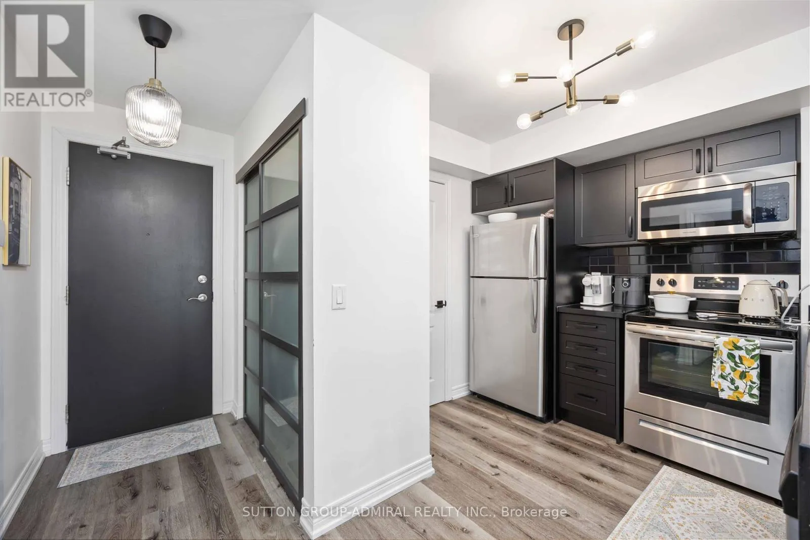 1109 - 50 DISERA DRIVE