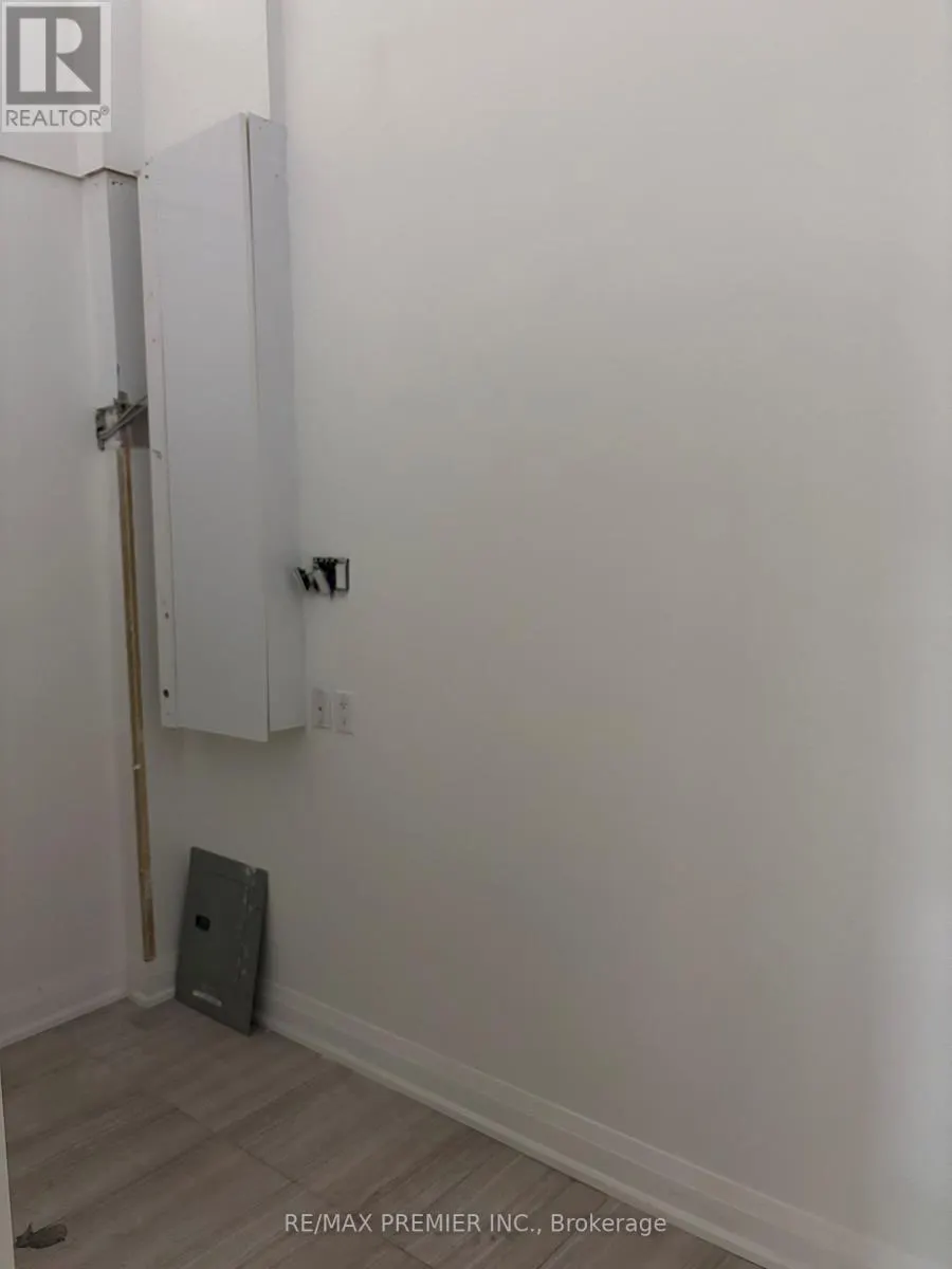 44 - 7181 YONGE STREET