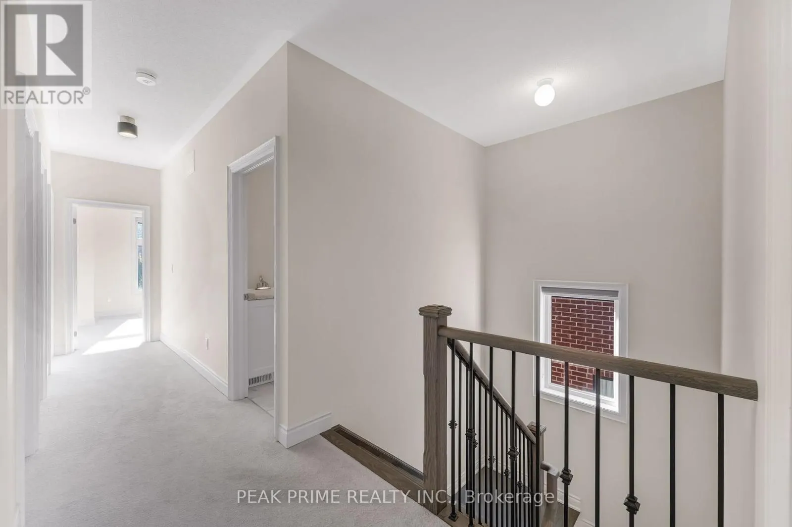 99 BLACK WALNUT COURT