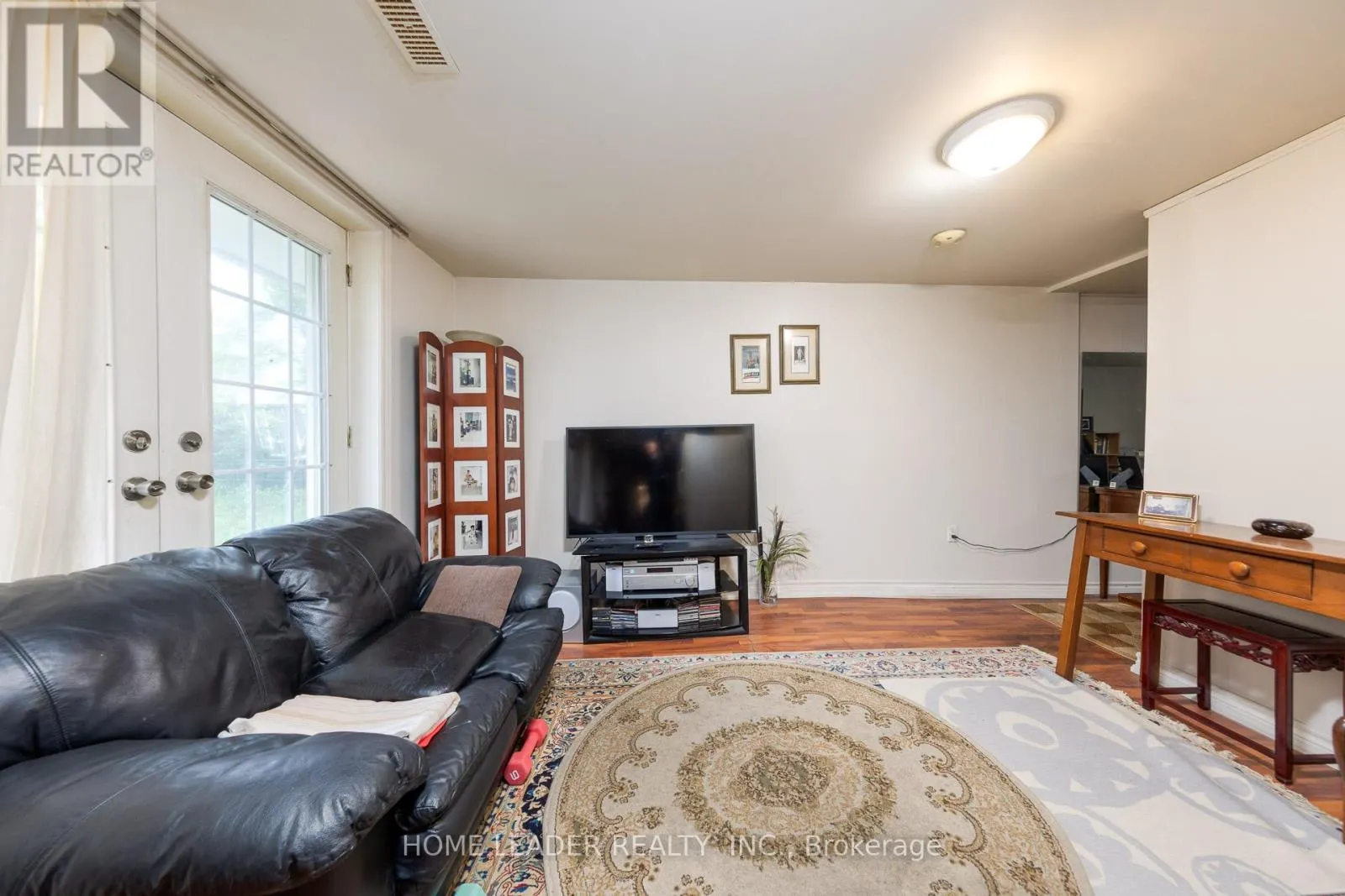 135 SPRUCE AVENUE