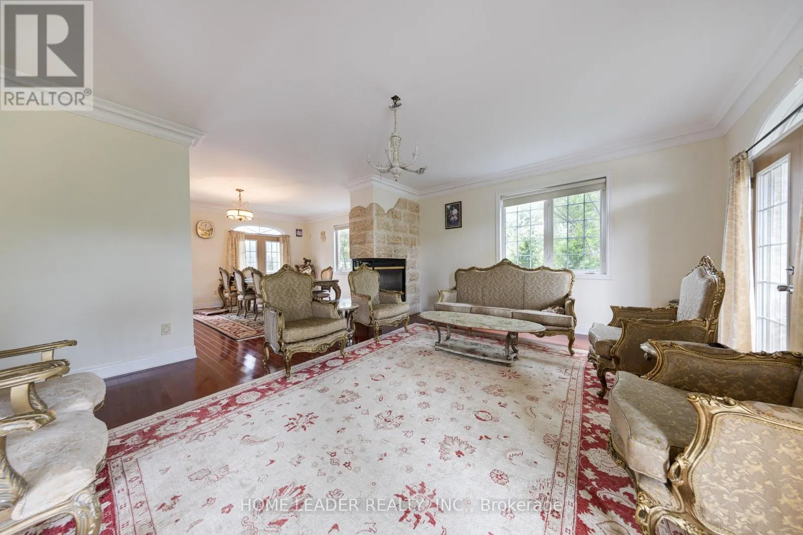 135 SPRUCE AVENUE
