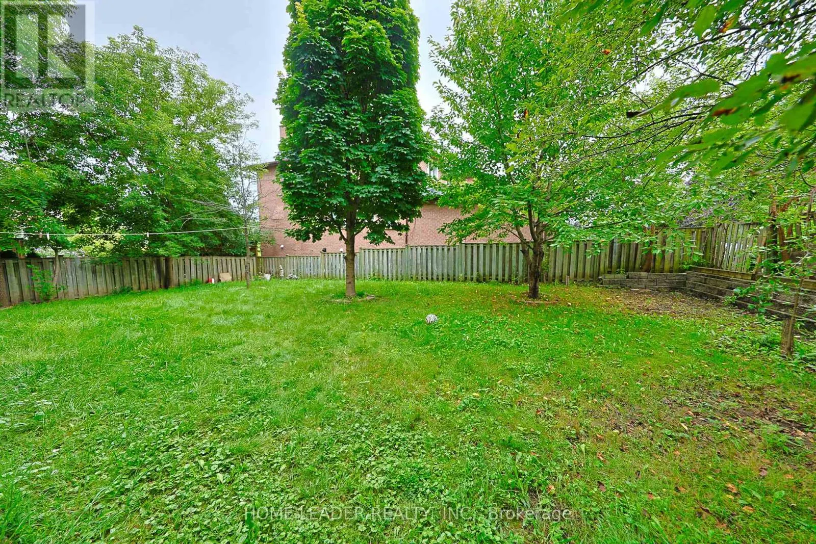 135 SPRUCE AVENUE