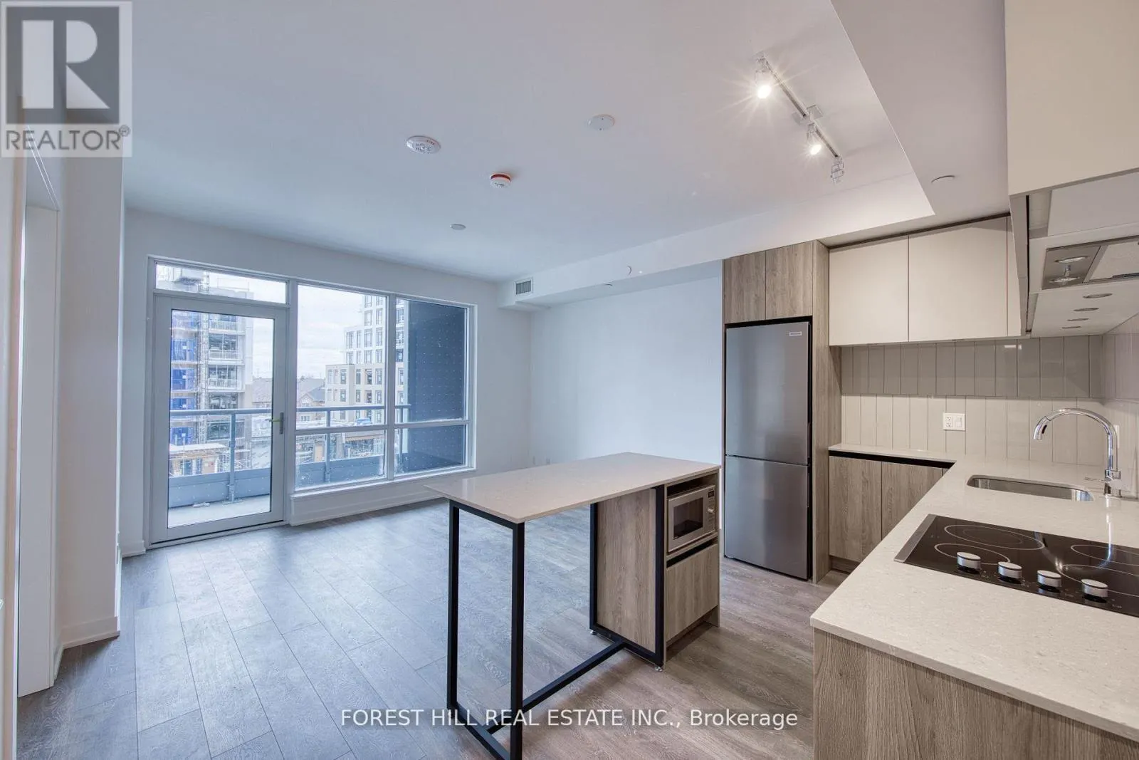 430 - 7950 BATHURST STREET