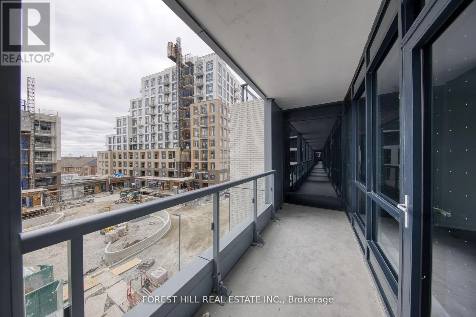 430 - 7950 BATHURST STREET