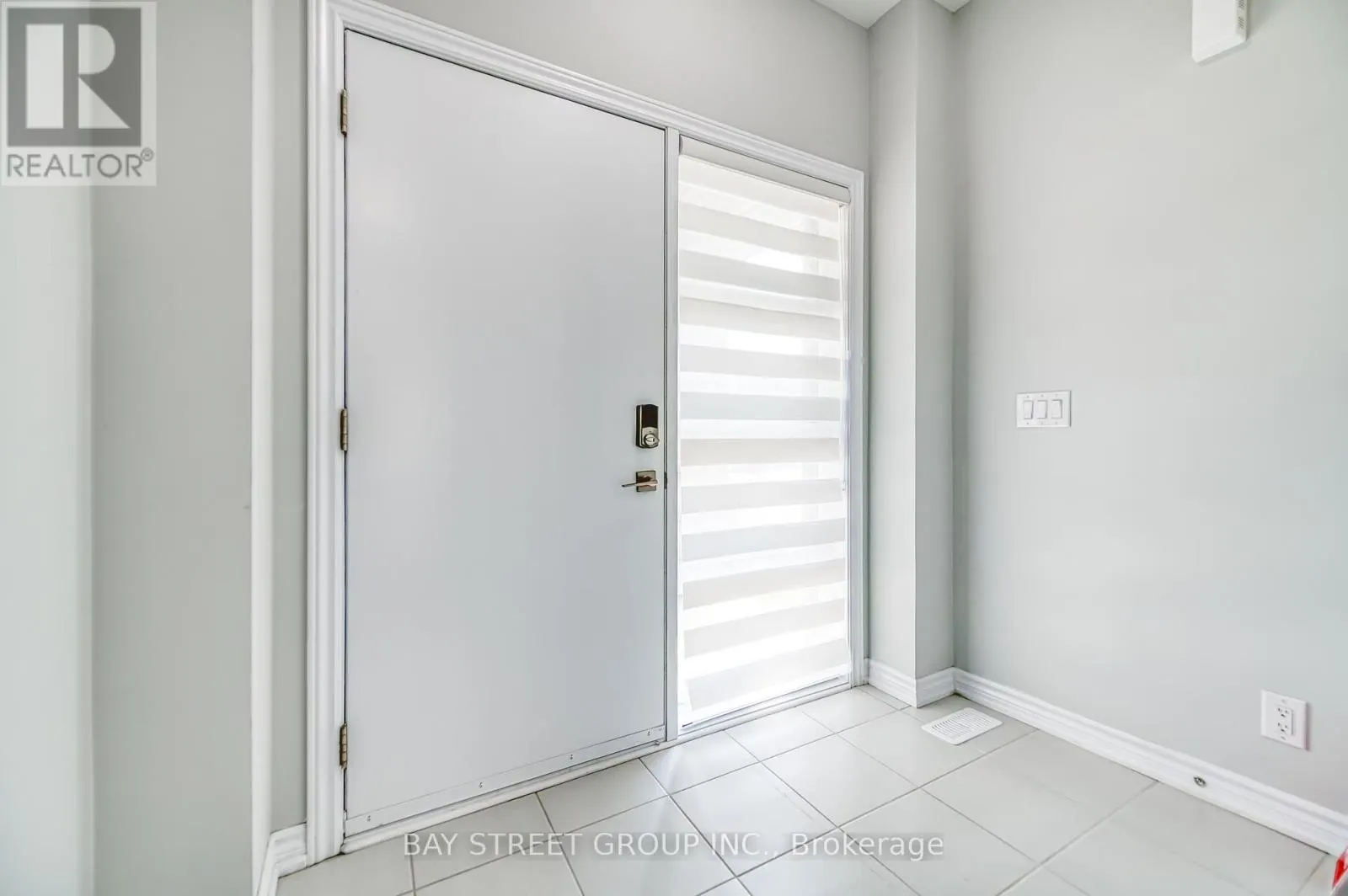 32 JESSICA ANTONELLA STREET