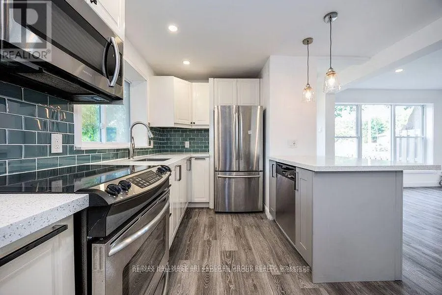 47 NEWBURY DRIVE