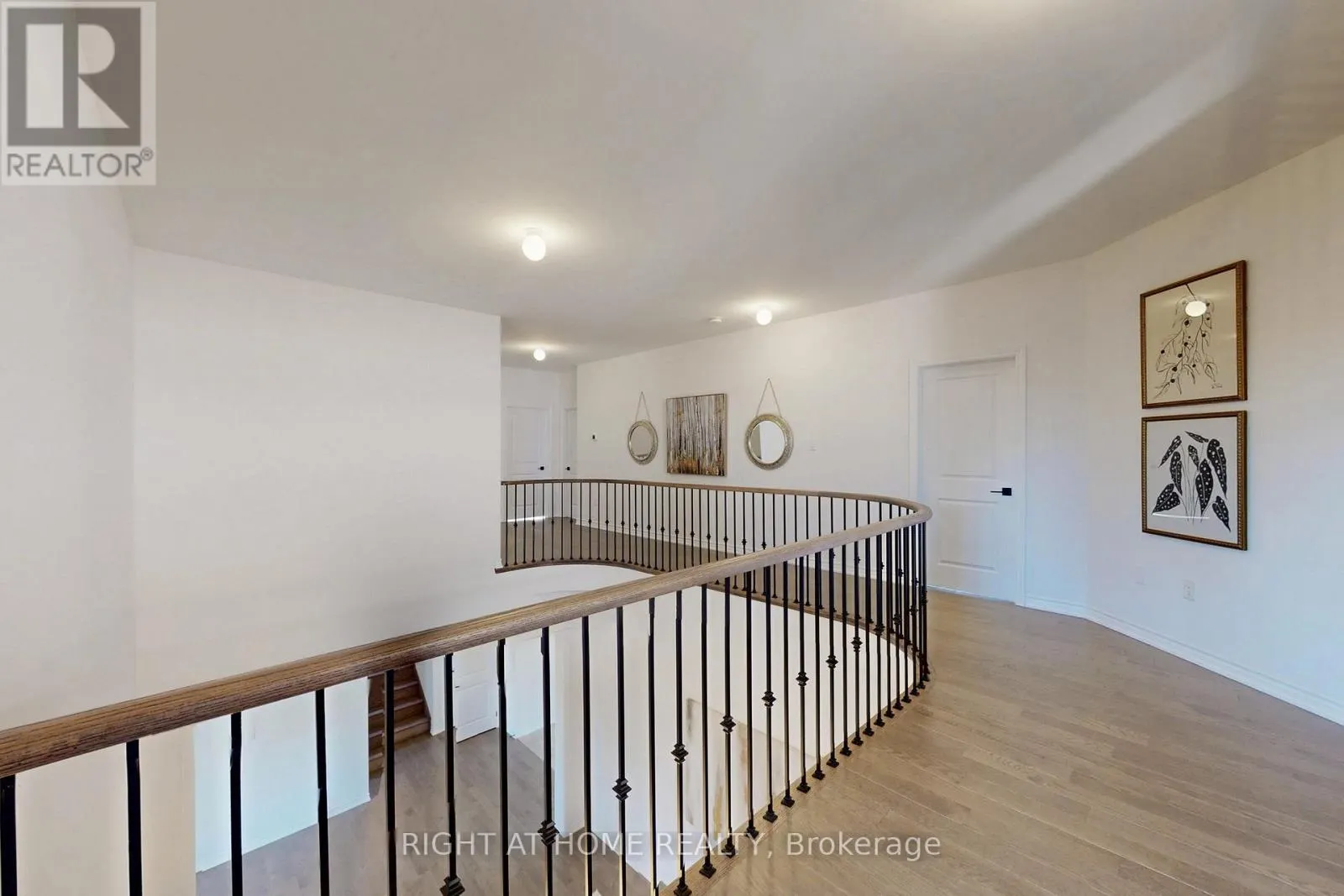 9 RAIL TRAIL COURT