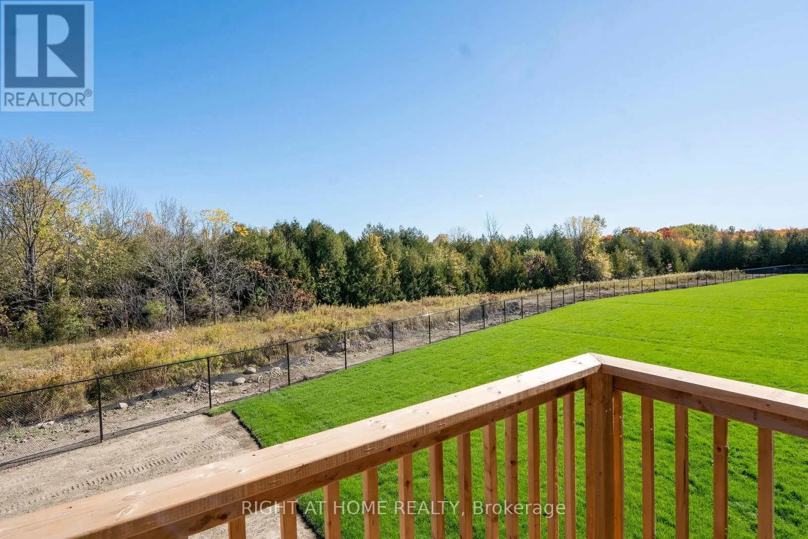 9 RAIL TRAIL COURT