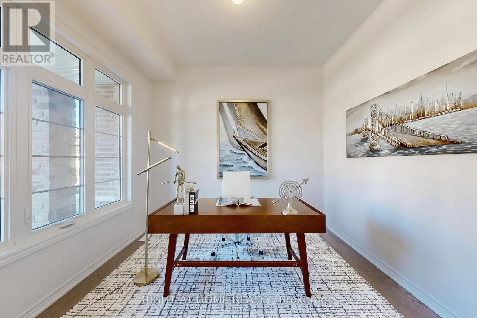 9 RAIL TRAIL COURT