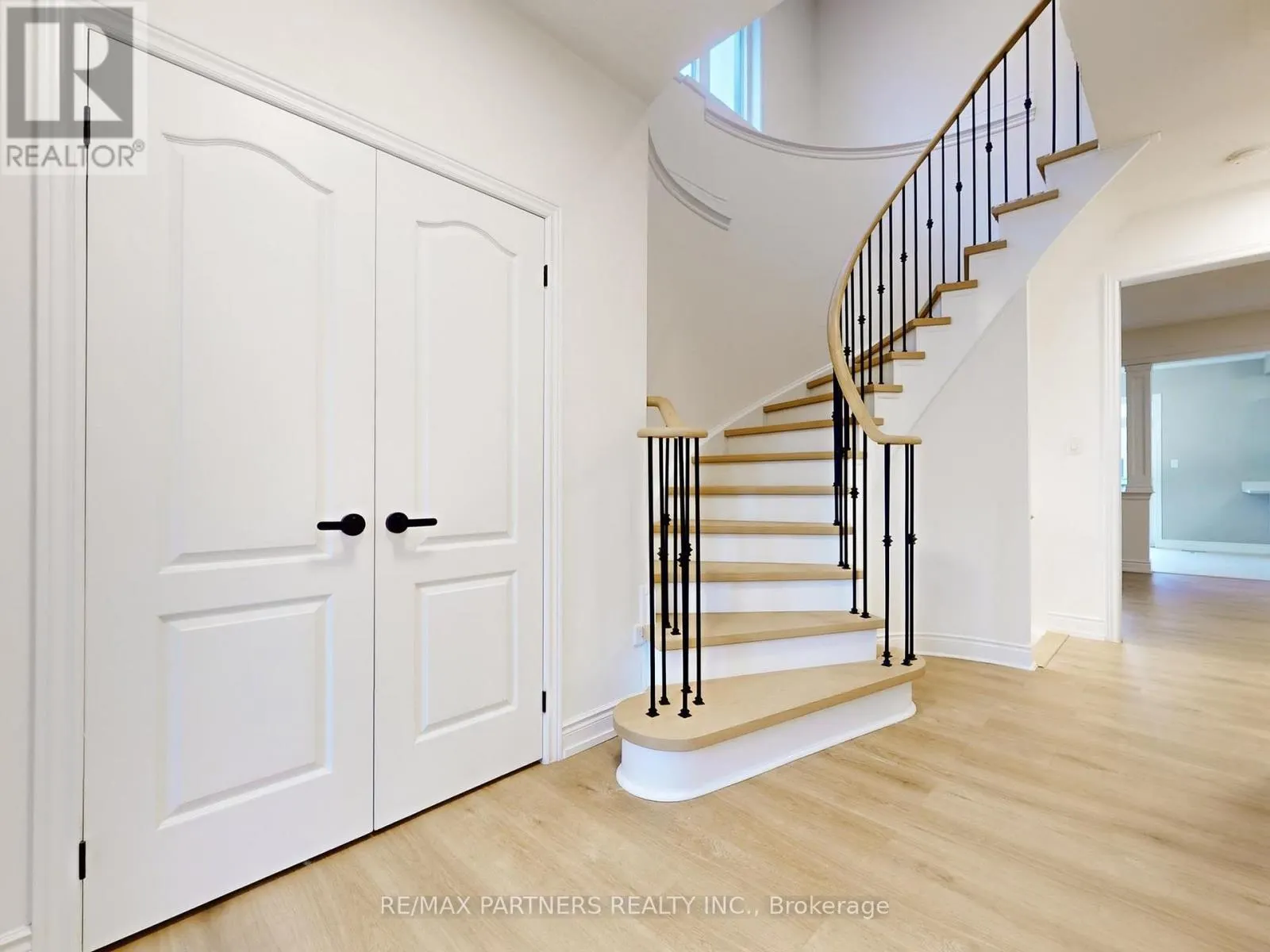 29 ROBERT OSPREY DRIVE