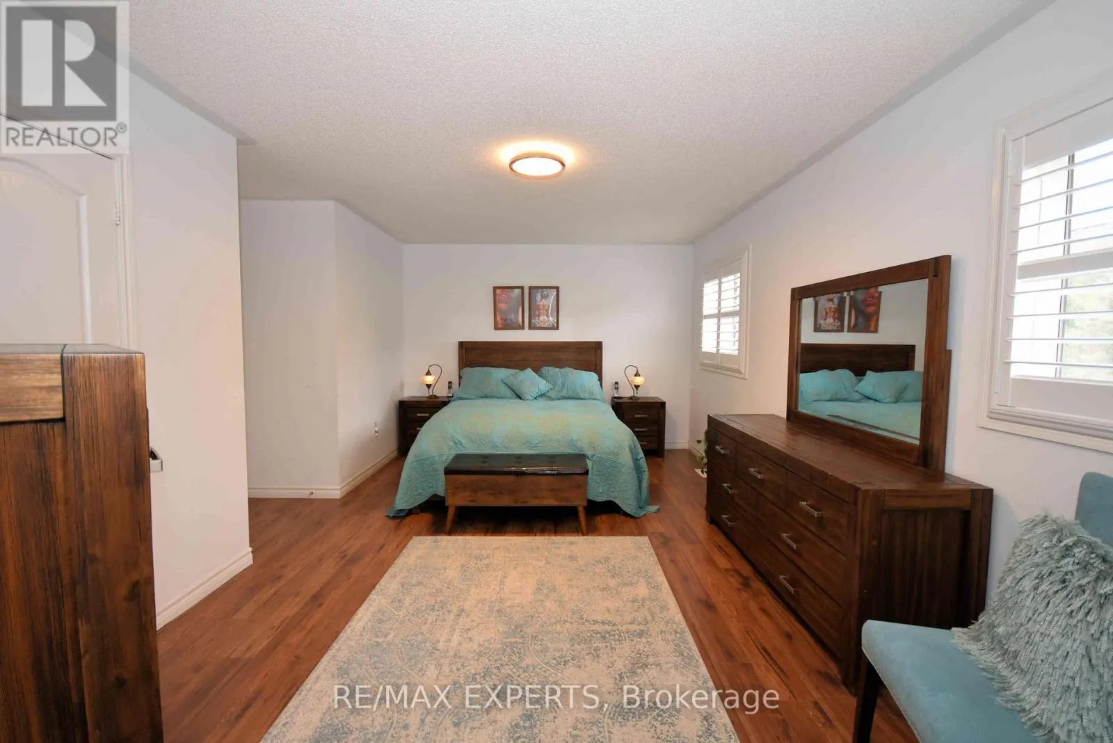 136 DONALD STEWART CRESCENT