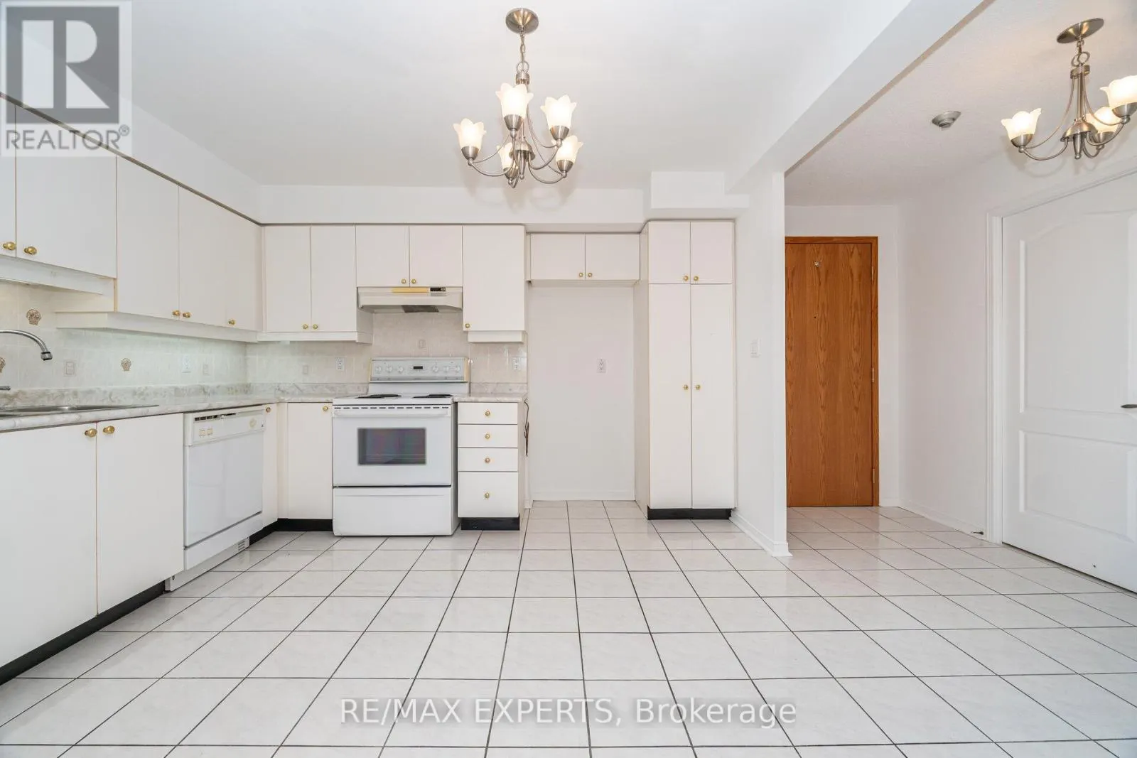 309 - 7373 MARTIN GROVE ROAD