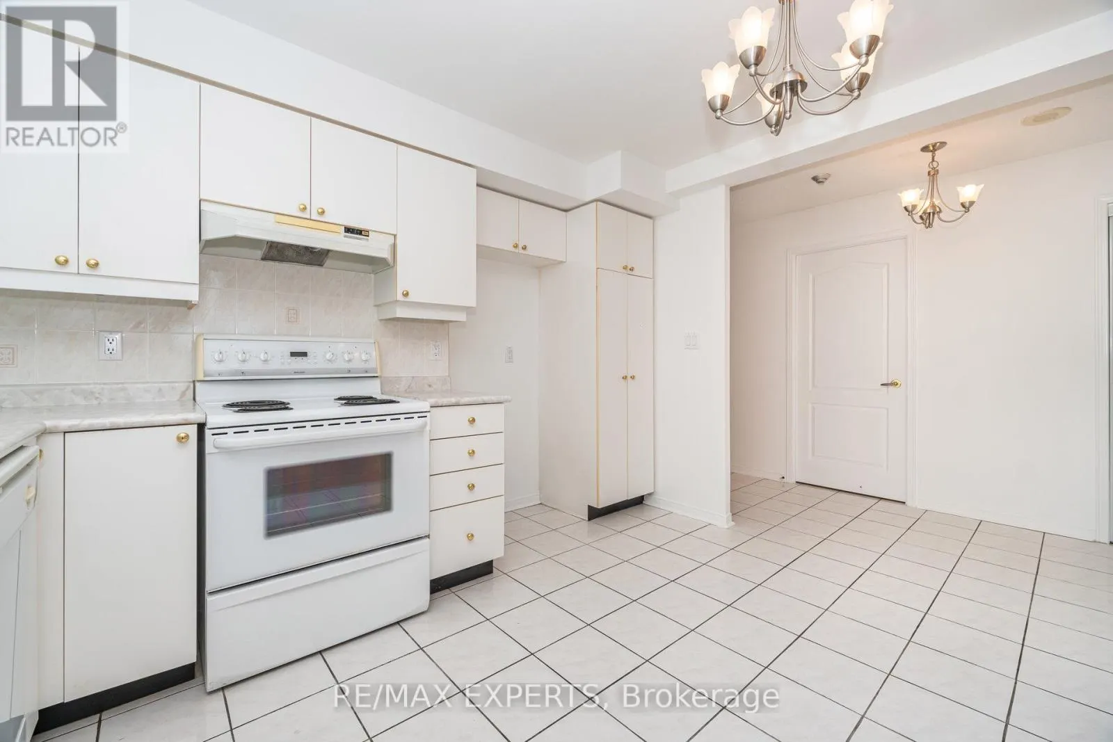 309 - 7373 MARTIN GROVE ROAD