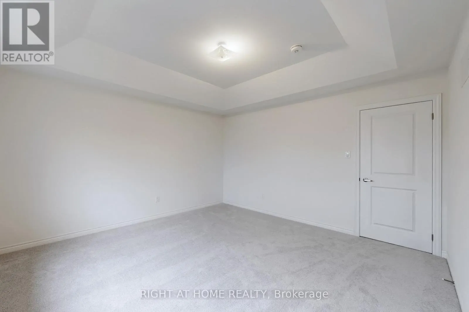 40 AINSLIE HILL CRESCENT