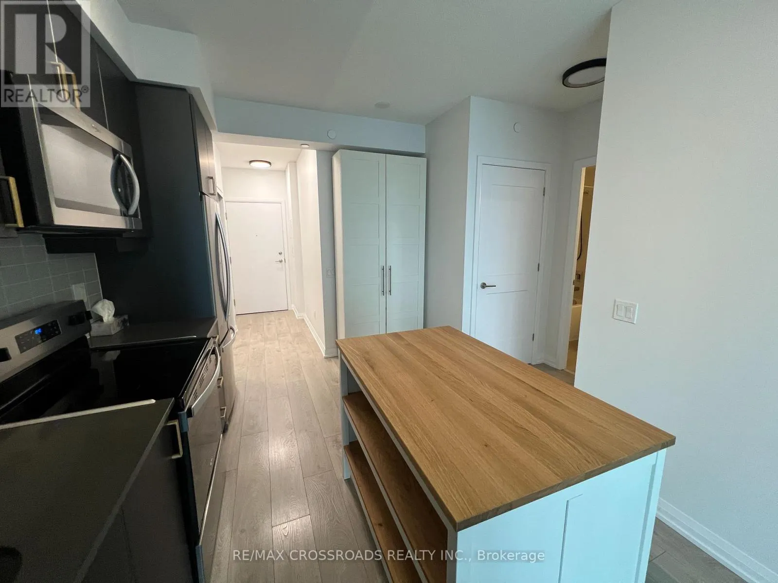 1110 - 7895 JANE STREET