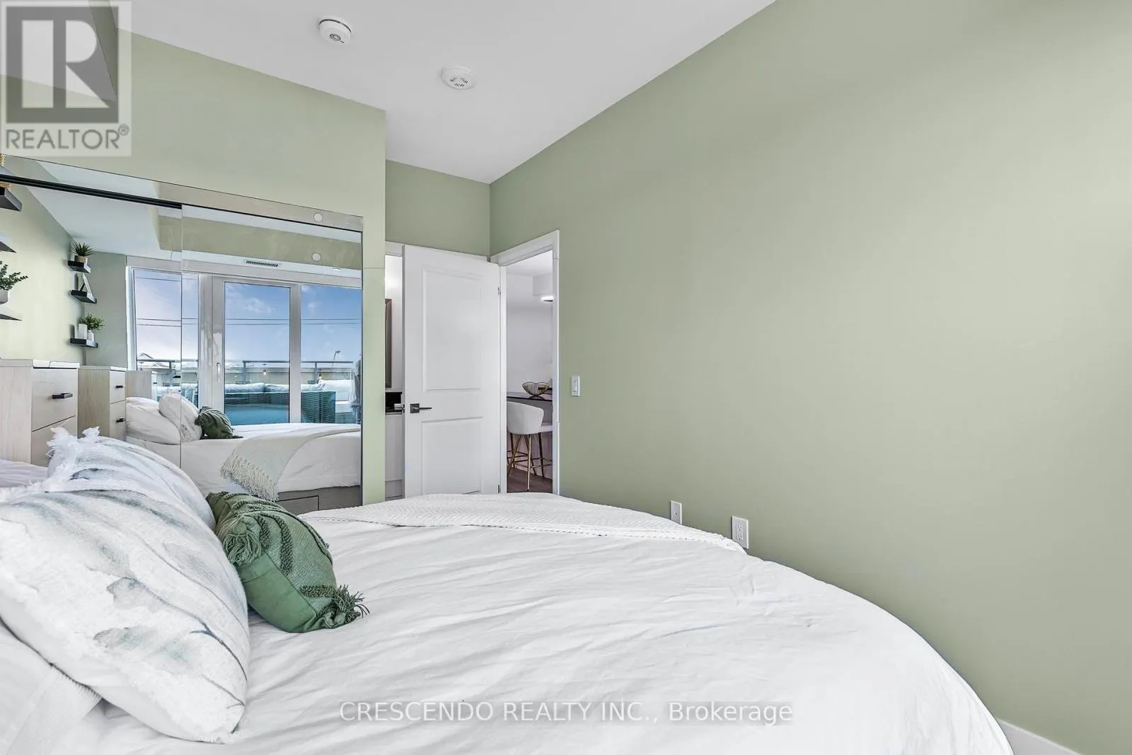 327 - 11750 NINTH LINE