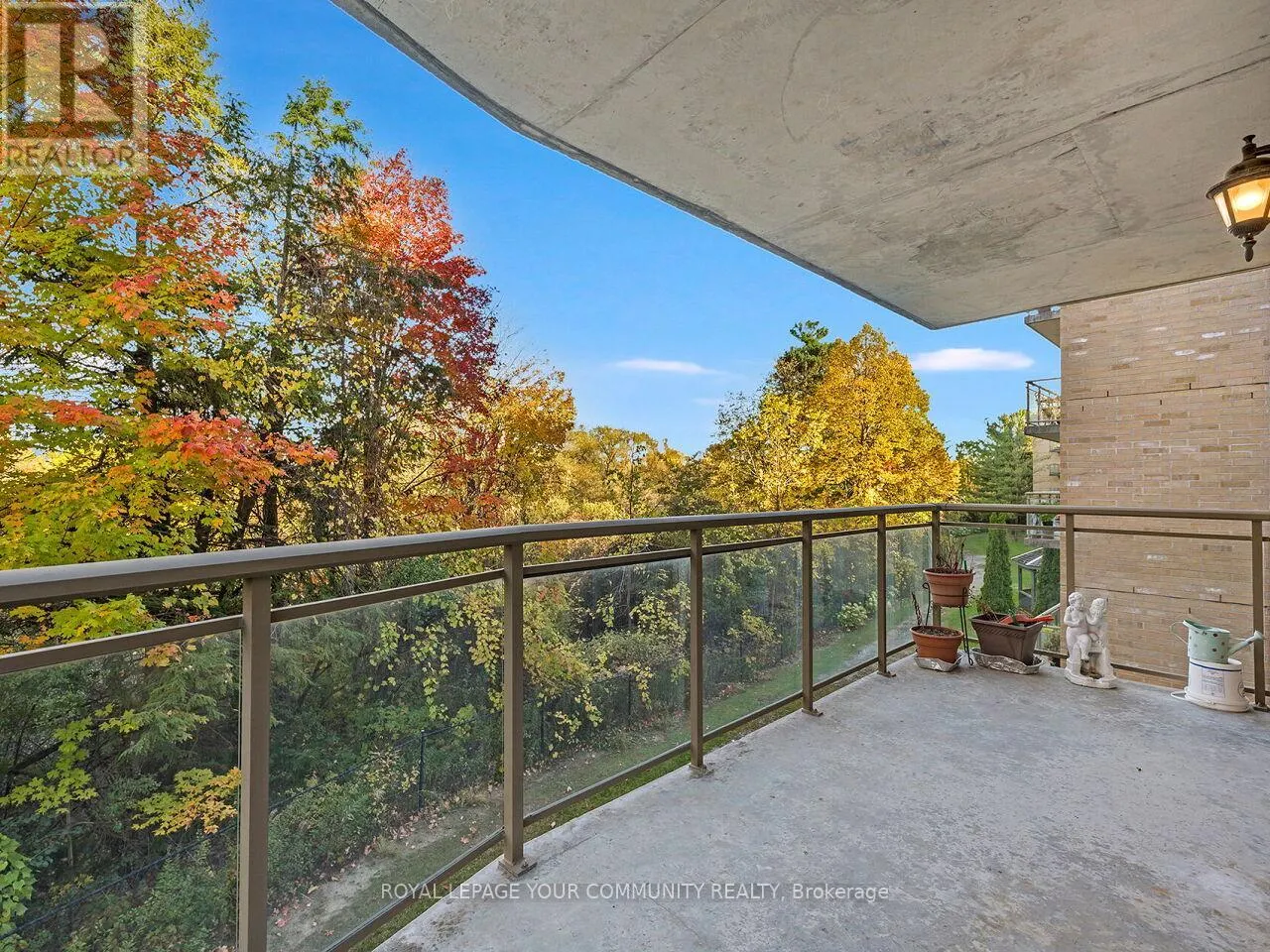 202 - 2506 RUTHERFORD ROAD