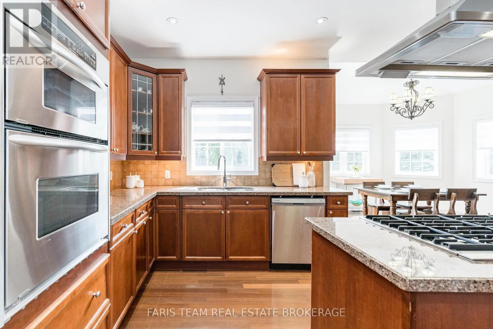 39 VANDERPOST CRESCENT