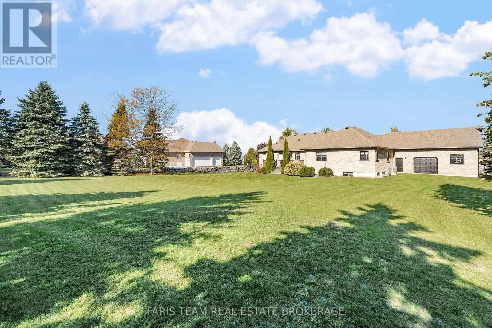 39 VANDERPOST CRESCENT
