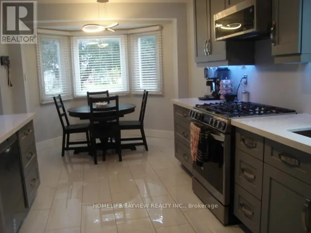 999 ANNA MARIA AVENUE