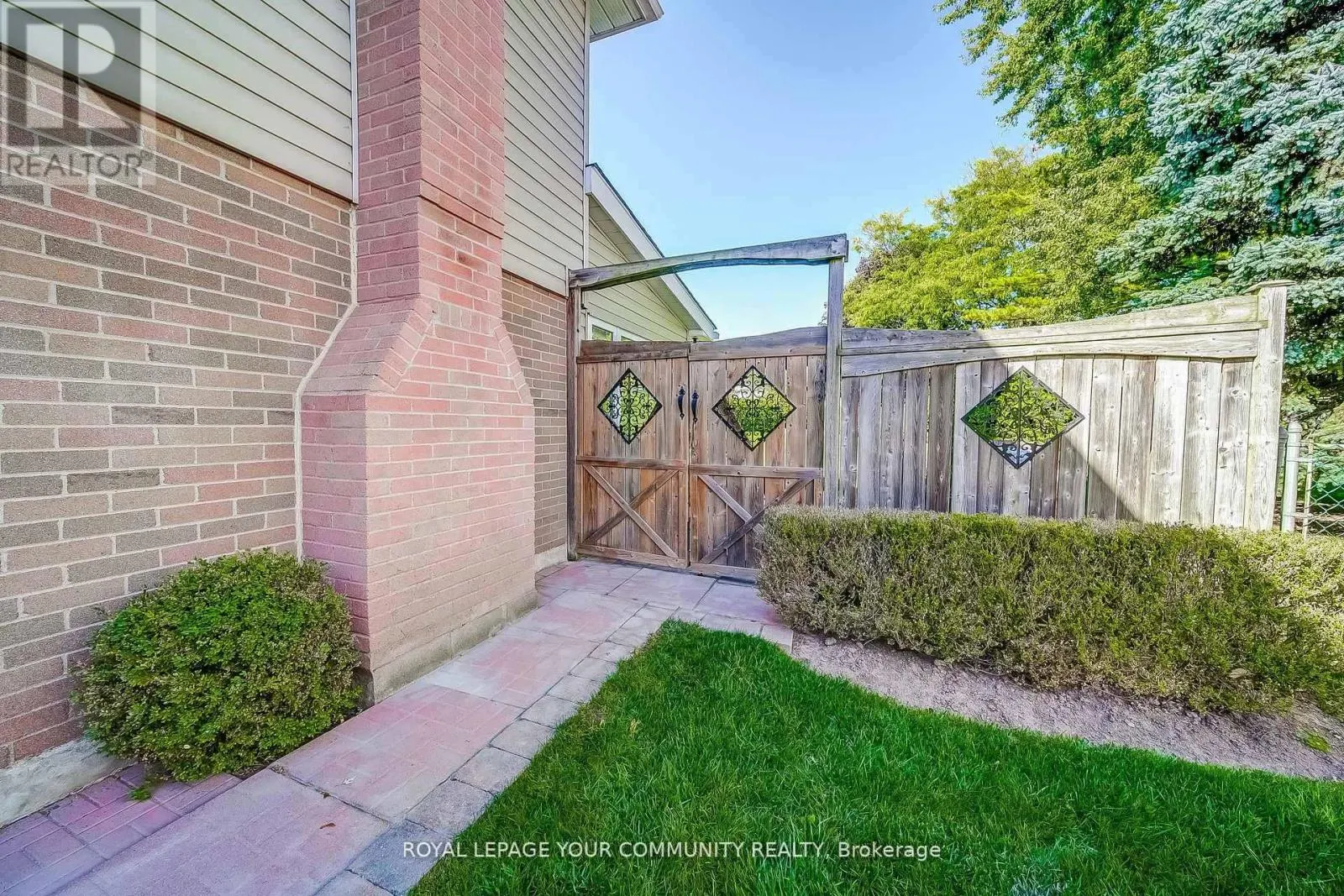 36 DEVINS DRIVE